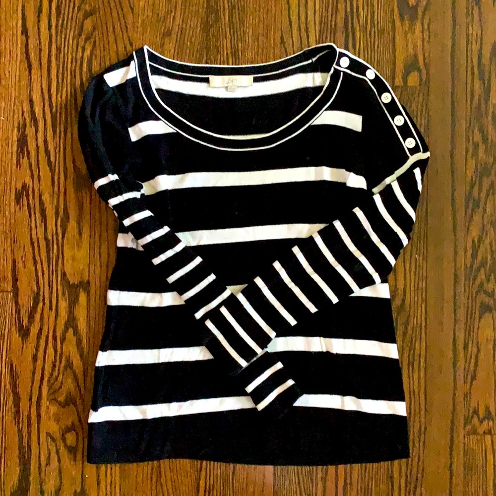 Stripped jumper